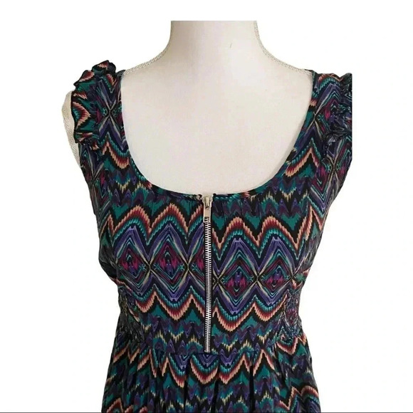 Kirra front zip multicolored mini dress EUC size M - Picture 3 of 9